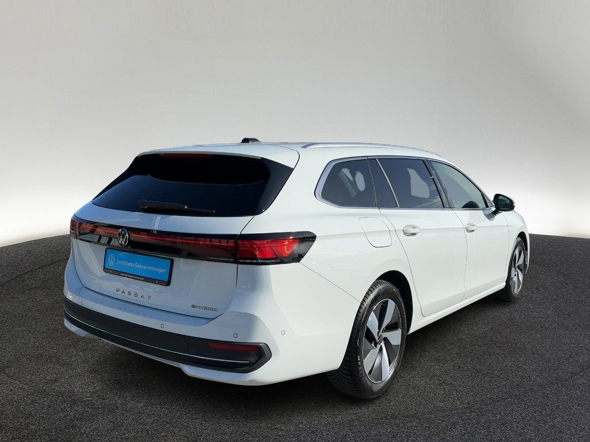 Volkswagen Passat Variant - Bild 5