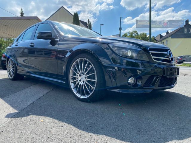 Mercedes-Benz C -Klasse Lim. C 63 AMG*AUS 2HAND *