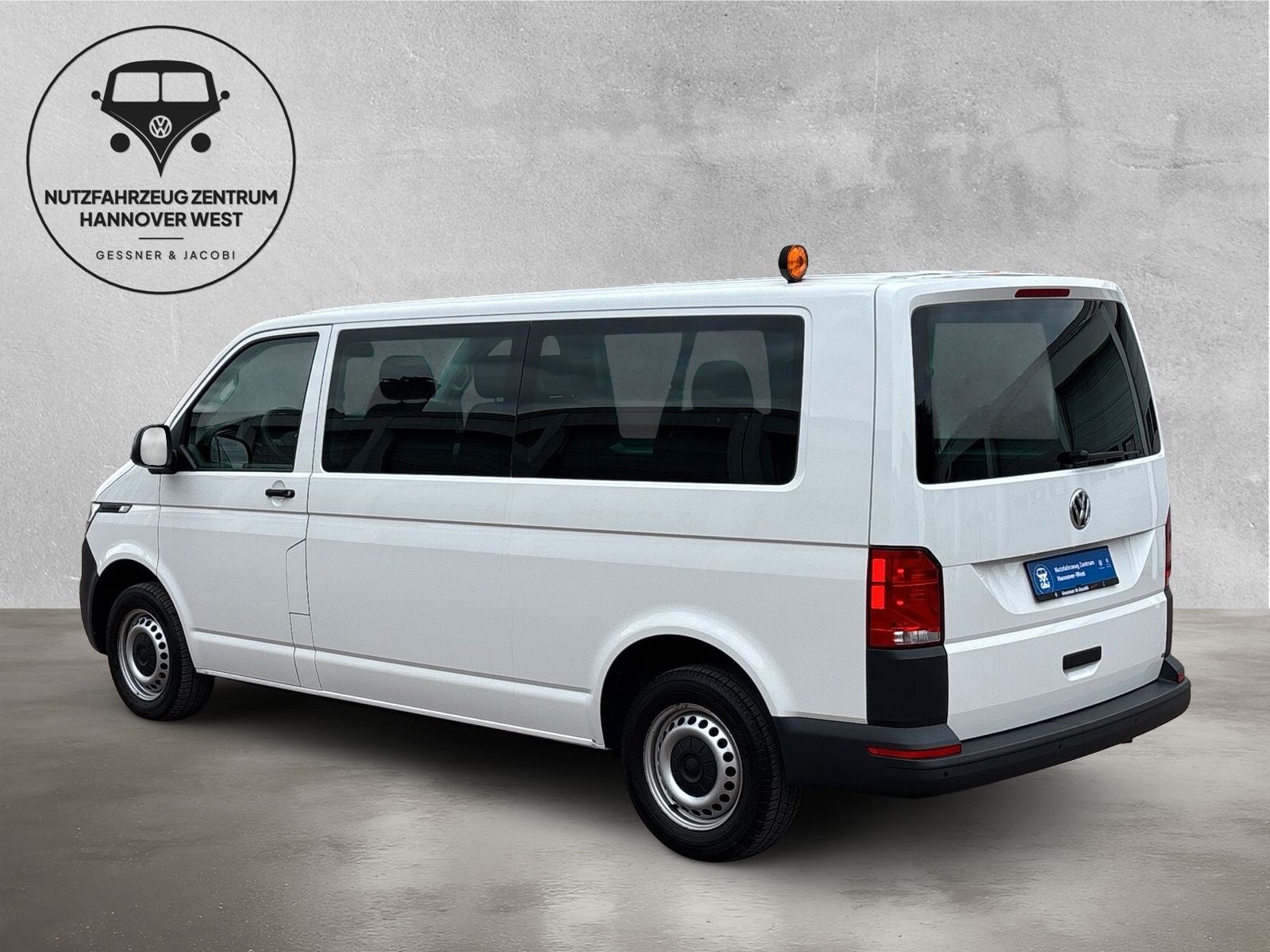 Fahrzeugabbildung Volkswagen T6.1 Kombi 2.0 TDI LR PDC hinten Klima