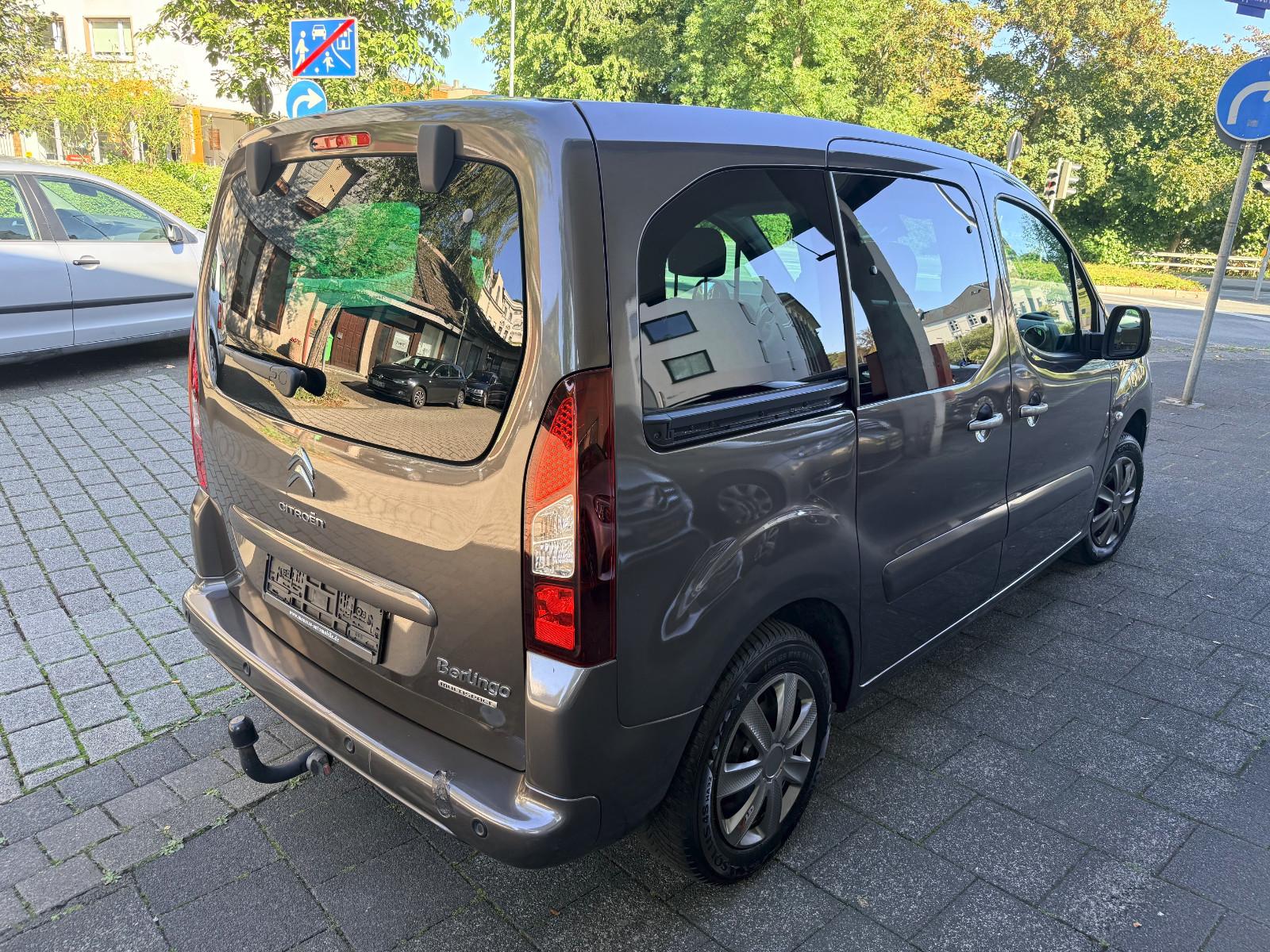 Citroën Berlingo Kombi Selection,Klima,AHK, PDC,1. Hand