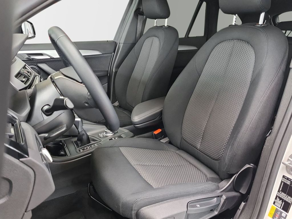 BMW X1 xDrive25e Advantage DAB LED Navi Tempomat Shz