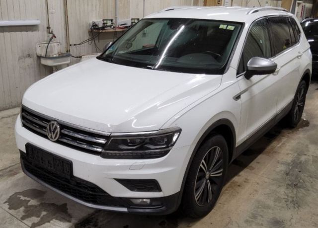 Volkswagen Tiguan Allspace 2.0TDI DSG Comfortline/LED/15900