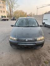 Fiat Punto 89525 km 2 Jahre Tüv - Fiat Punto in Essen