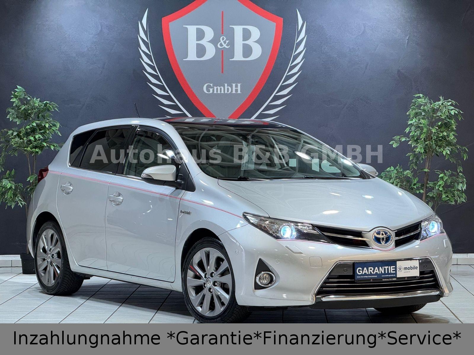 Toyota Auris Executive*Automatik*Pano*Navi*Xenon*Leder