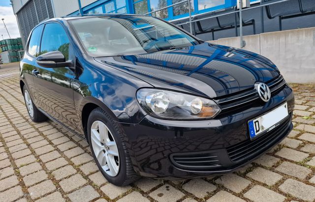 Volkswagen Golf VI/GARANTIE/122PS/TÜV 10.25/PDC/2HAND