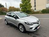 Renault Clio IV Grandtour Limited tüv Neu,wenig km/h - silberne Renault Clio