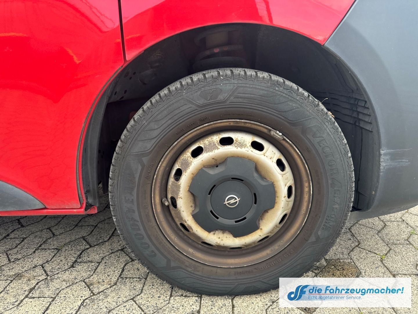 Fahrzeugabbildung Opel Vivaro B Kombi 9Si. L1H1 2,7t *8136 *EXPORT