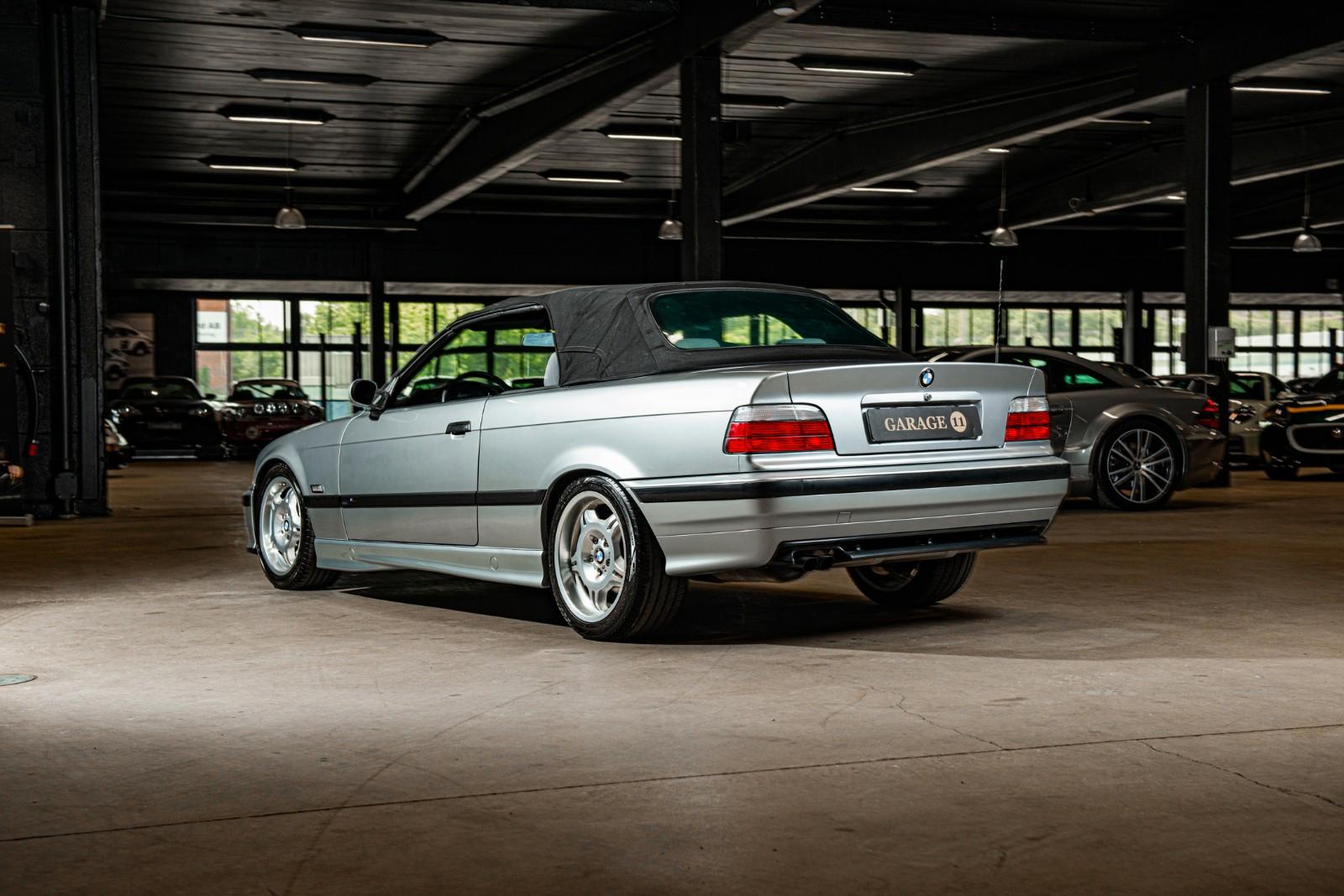 BMW 325I - CONVERTIBLE - BVM - 192 CV -