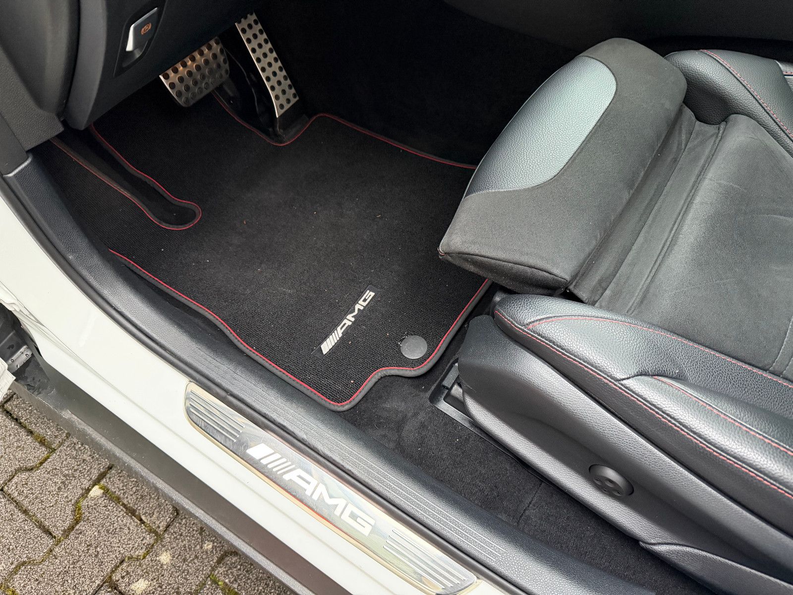 Fahrzeugabbildung Mercedes-Benz GLC43 AMG Coupe 4Matic