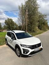 Dacia Jogger Essential - Benzin / LPG, Kli... - Dacia Jogger Essential mit Benzin-Antrieb