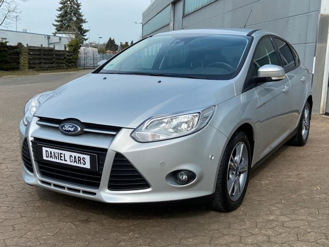 Ford Focus Lim. Sync Edition Sitzheizung PDC Navi Top