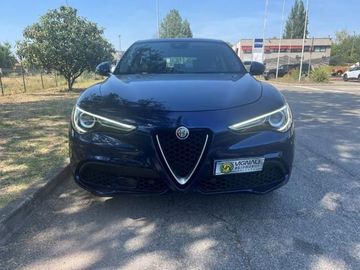 Alfa-Romeo Stelvio - 2