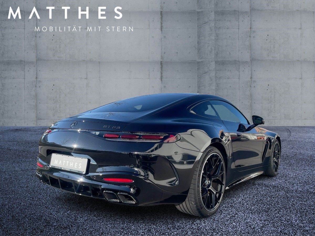Fahrzeugabbildung Mercedes-Benz AMG GT 63 4M+ Coupe AMG/Night-II/Pano/HuD/21''