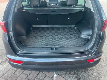 KIA Sportage - 8