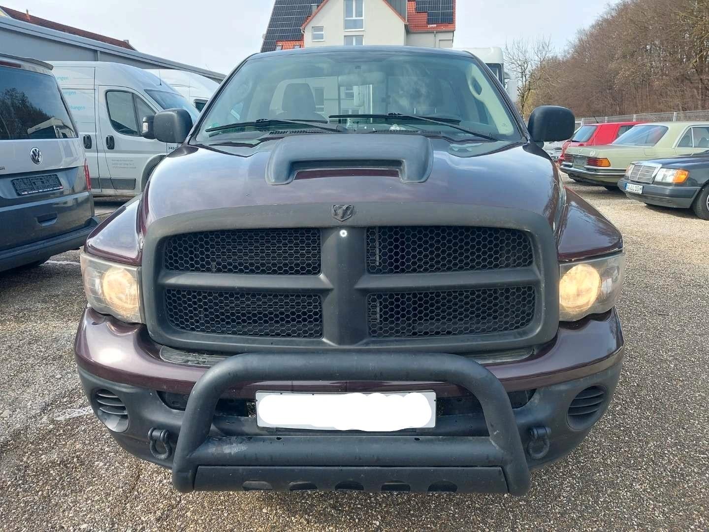 Dodge Ram 2004 — photo 8