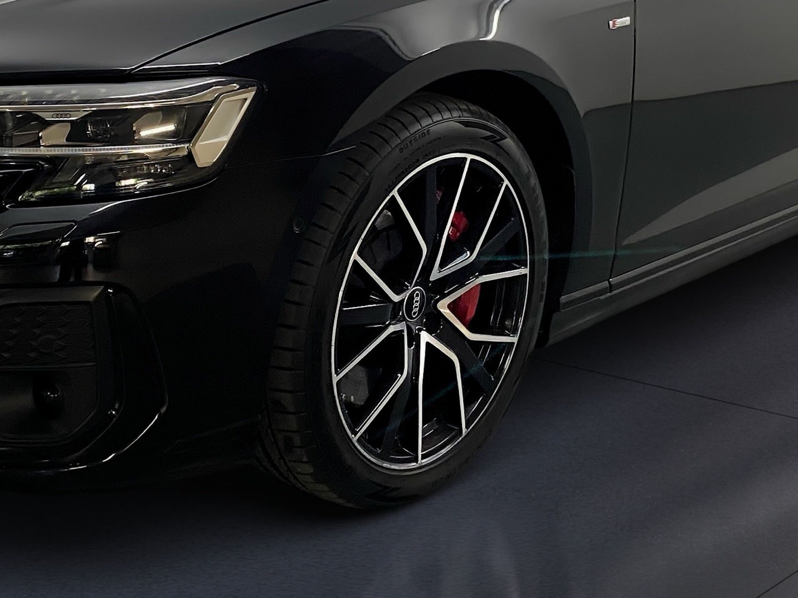 Audi A8 - Bild 14