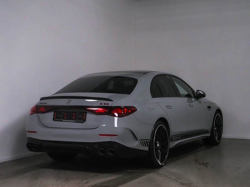 Fahrzeugabbildung Mercedes-Benz E 53 AMG 4M Edition1 PremiumPlus+Carbon+21"+Voll