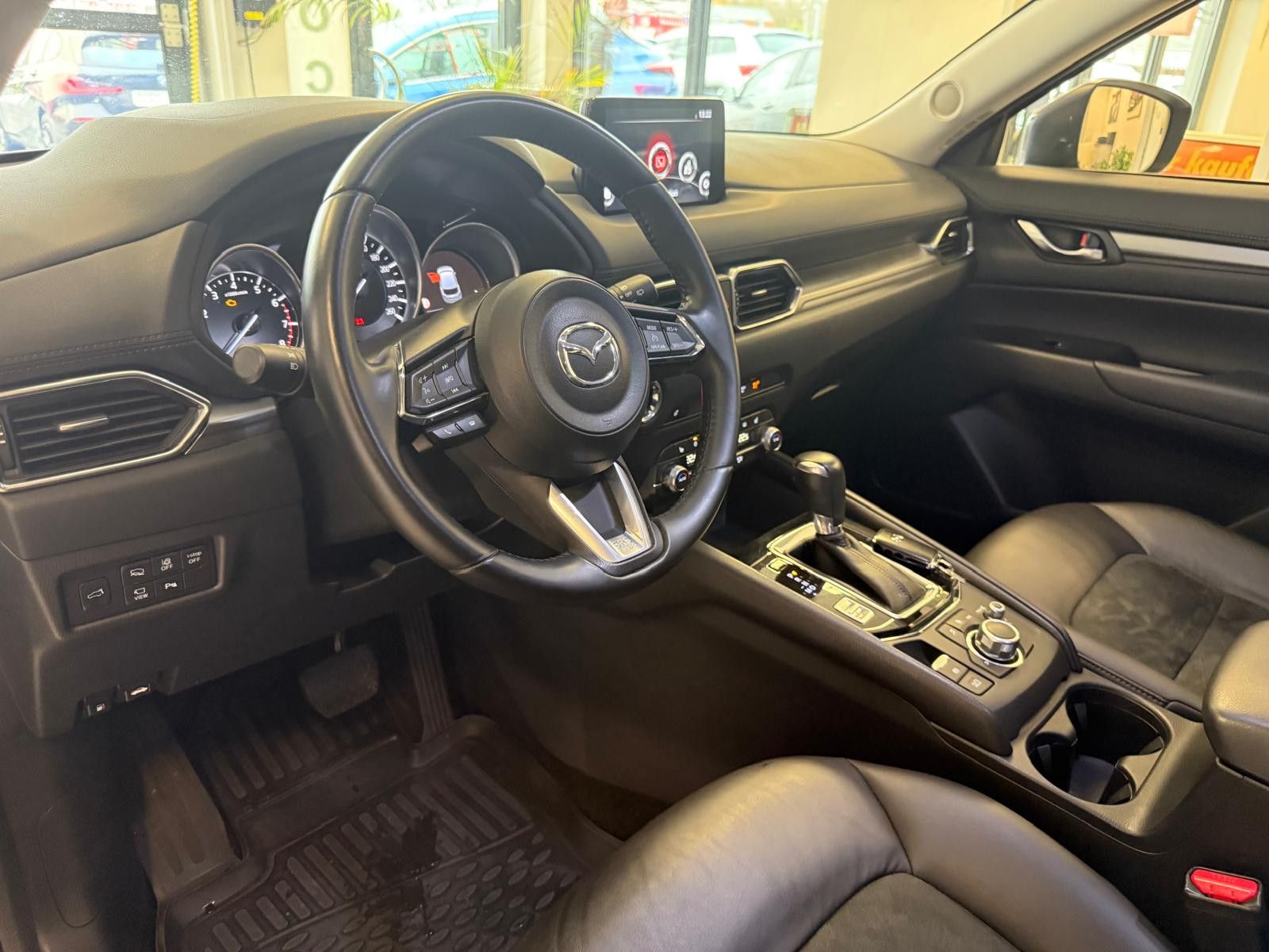 Fahrzeugabbildung Mazda CX-5 Edition 100 AWD/ SCHECKHEFT/AHK/8.FACH