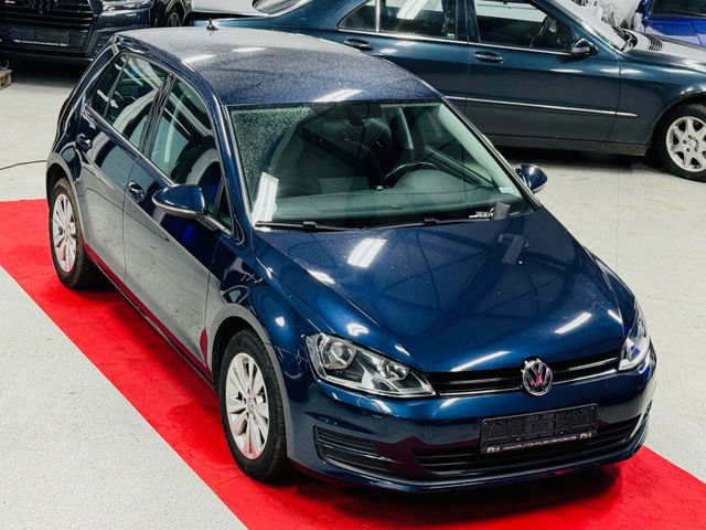 Volkswagen Golf VII Lim. Trendline BMT