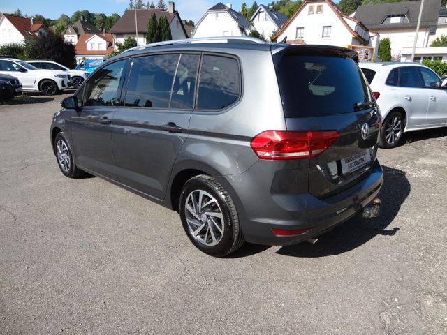 Fahrzeugabbildung Volkswagen Touran Sound/1.Hd/DSG/150PS/AHK/Navi/