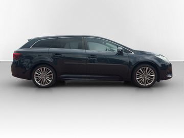 Toyota Avensis - 5