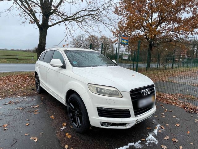 Audi Q7 3.0 TDI S-Line Export/Bastler