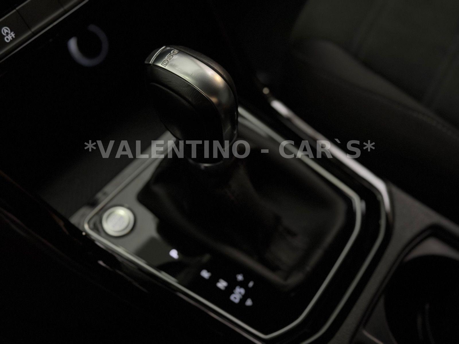 Volkswagen Touran Highline R-Line/DSG/Massage/Navi/LED/Temp