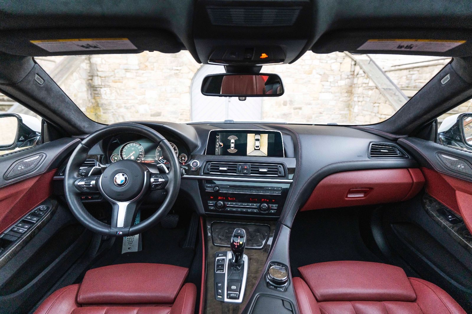 Fahrzeugabbildung BMW 640i GC M-SPORTPAKET HUD H&K LED KAM ALC TOTW