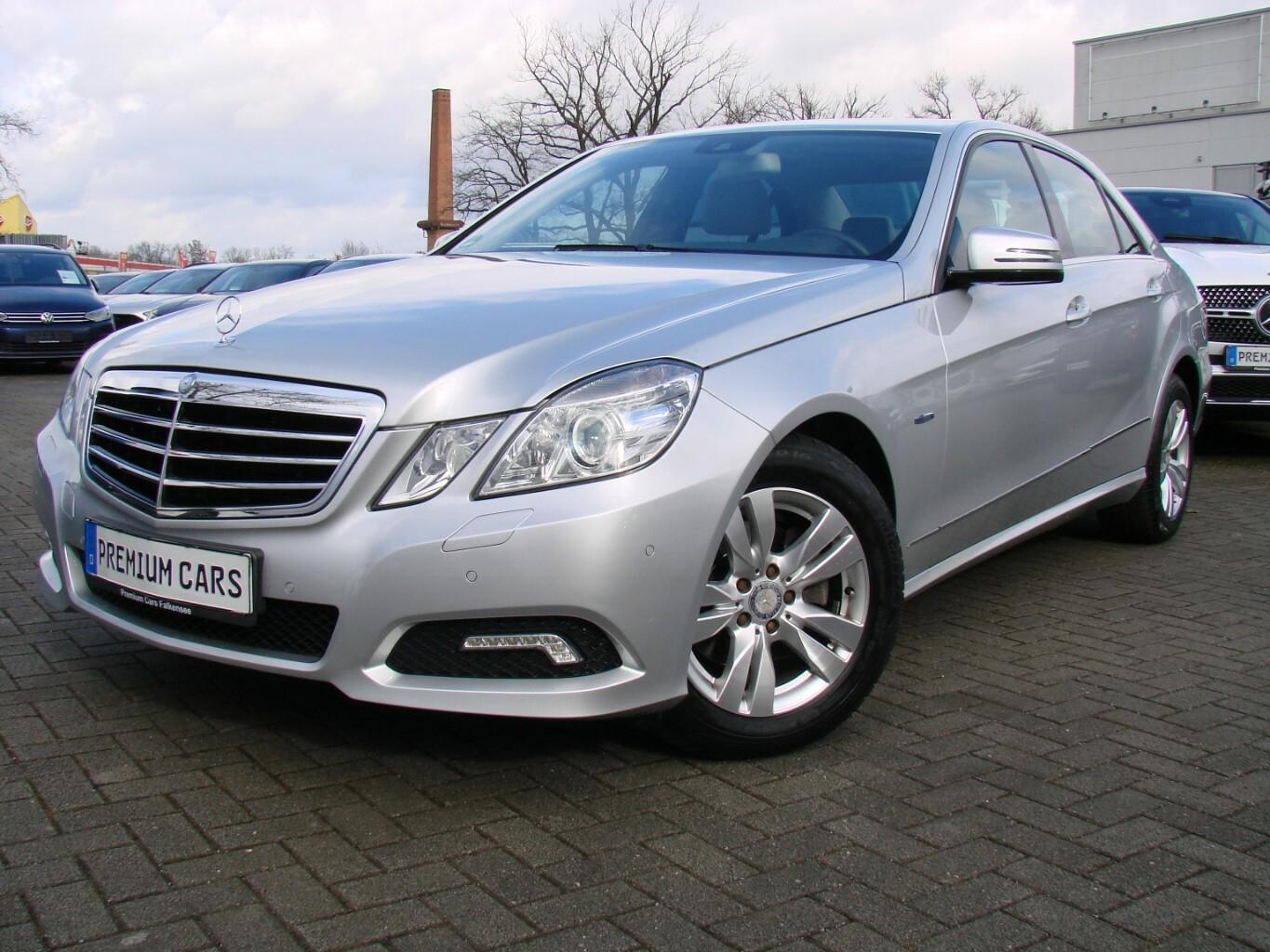 Mercedes-Benz E 220 CDI Avantgarde BlueEfficiency Multikonturs
