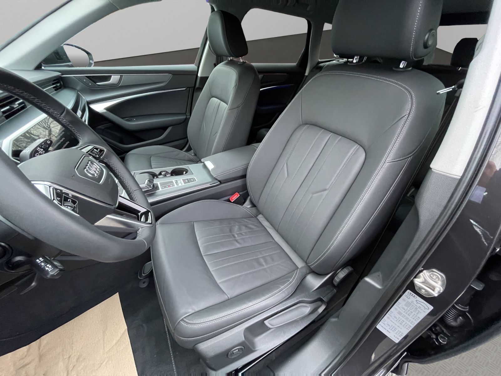Audi A6 - Bild 12