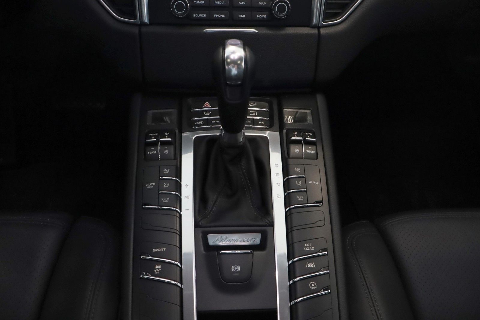 Fahrzeugabbildung Porsche Macan PDK Panorama, Xenon, Kamera