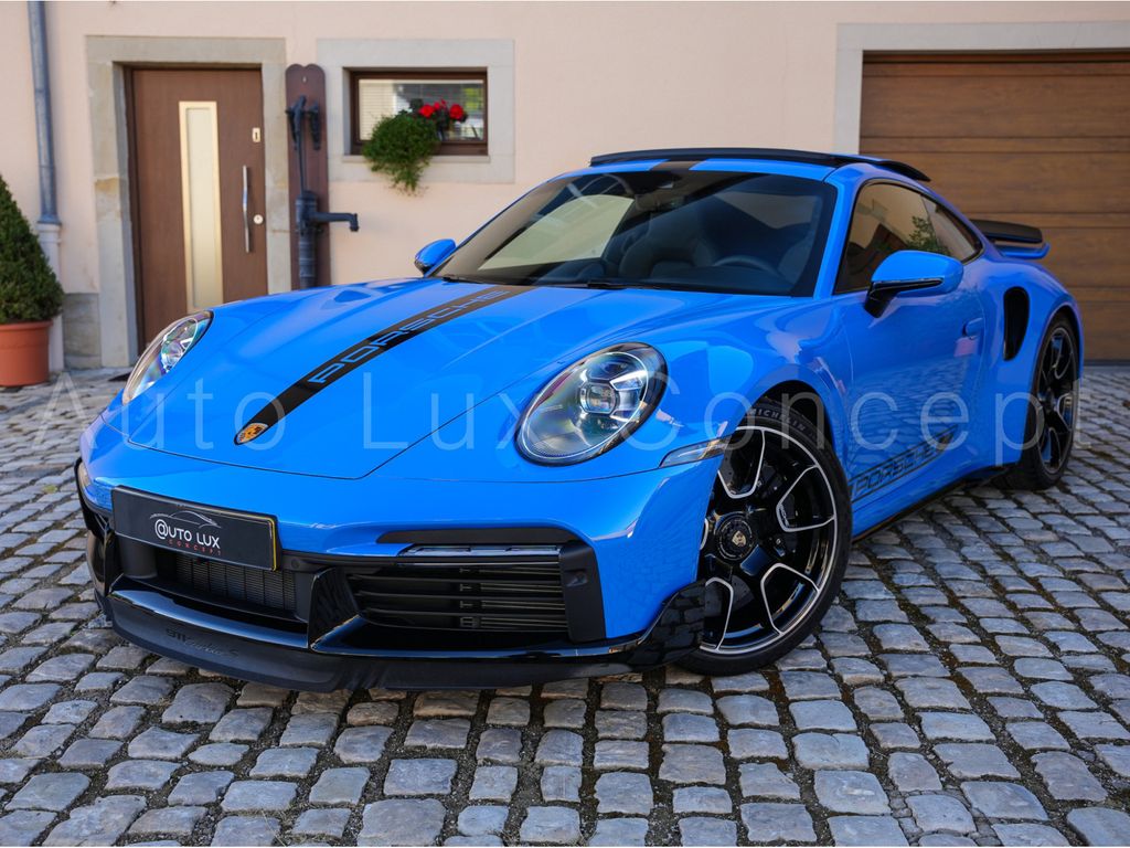 Image of Porsche 992