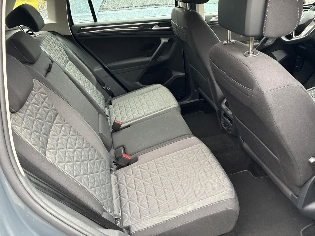 Fahrzeugabbildung Volkswagen Tiguan Life TDI DSG AHK NAVI KAMERA LED ACC GJ