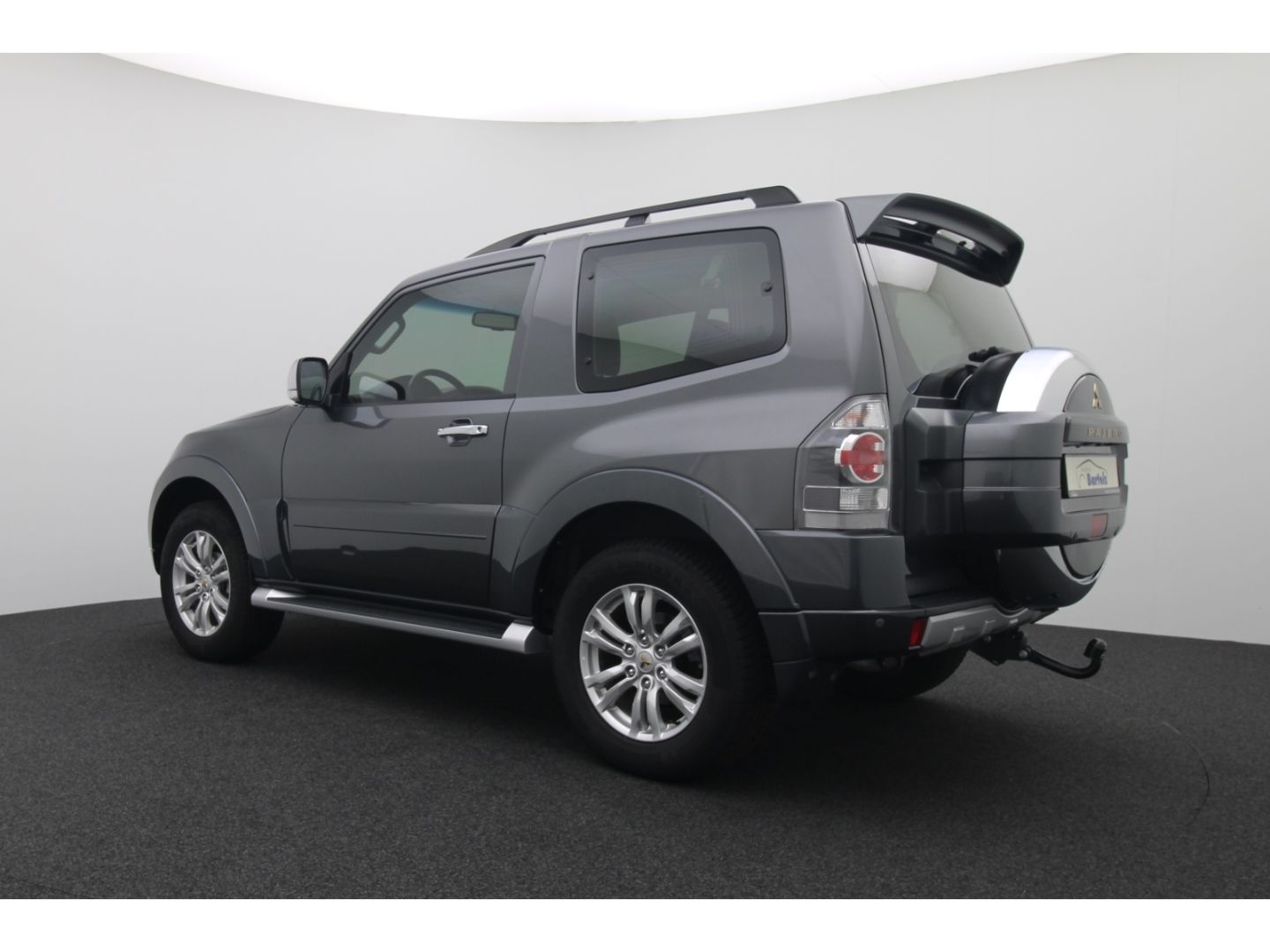 Fahrzeugabbildung Mitsubishi Pajero GLS 3,8L 4WD AHK, AppleCP, Pano, Schiebed