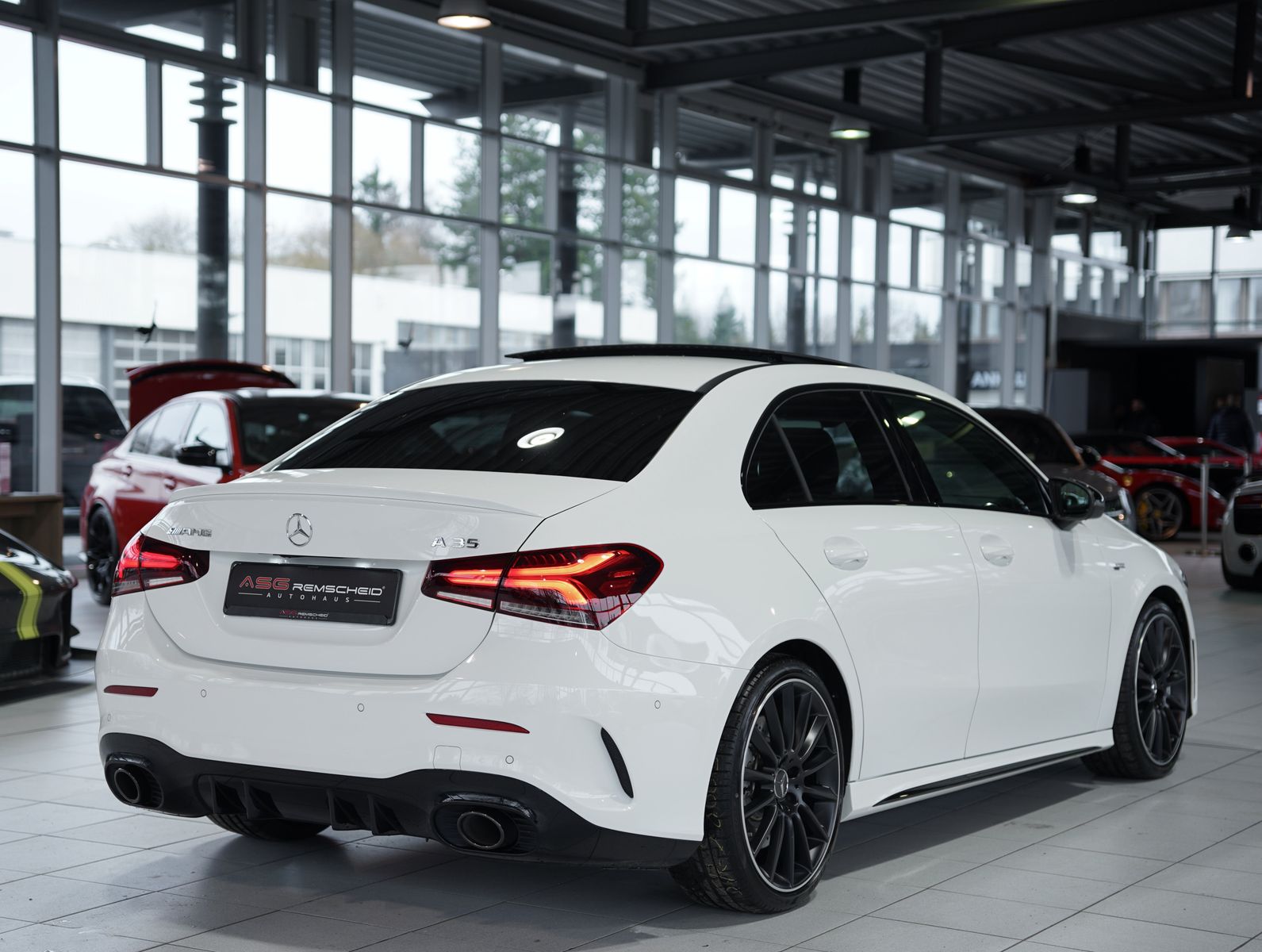 Mercedes Benz A 35 Amg