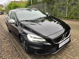 Volvo V40 T3 Automatik R-Design NAVI GARANTIE - Volvo V40: Automat