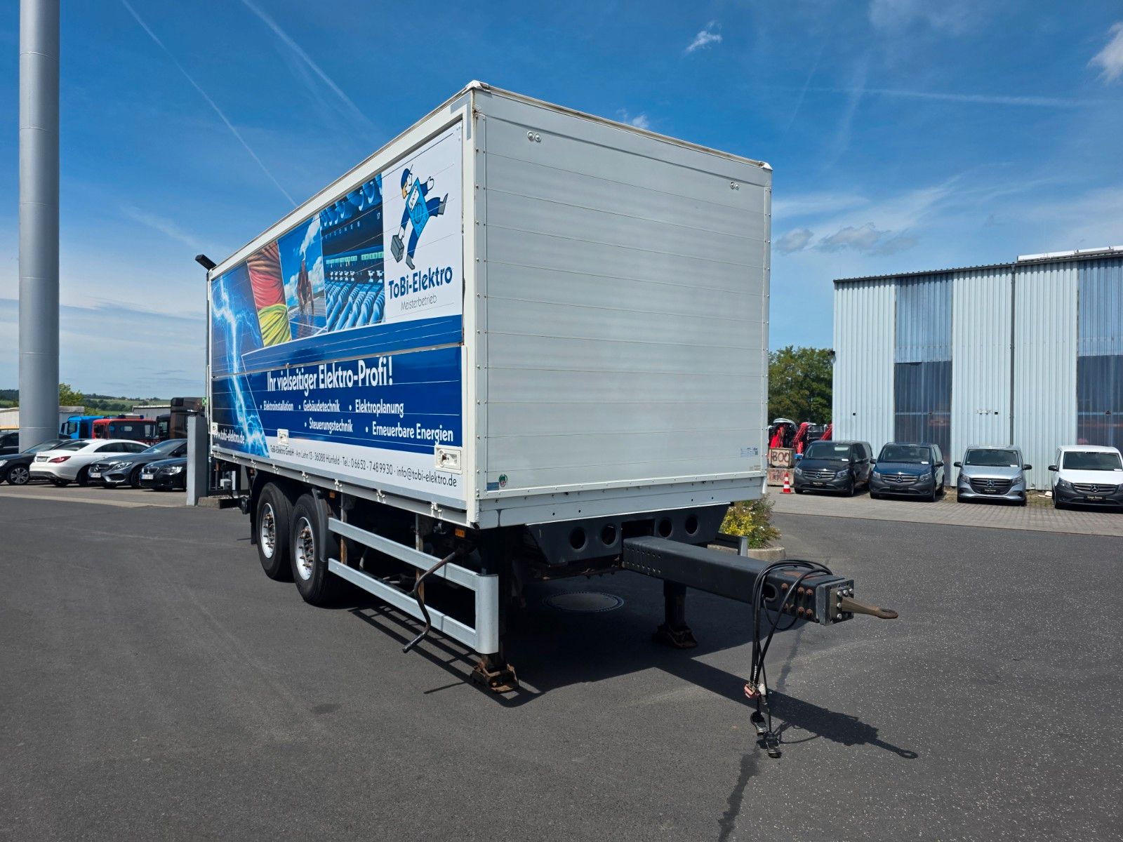 Fahrzeugabbildung Andere Böse BTA 7.3 Schwenkwand LBW Bär 2.000kg