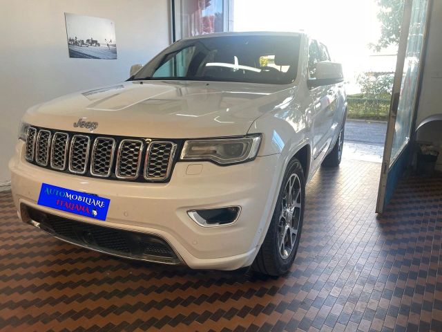 Jeep Grand Cherokee Grand Cherokee 3.0 V6 CRD 25