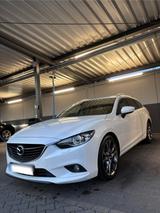 Mazda 6 2.2 SKYACTIV-D 150 Sports-Line *Xe... - Mazda 2 mit Diesel-Antrieb: mit Navigationssystem, Kombi