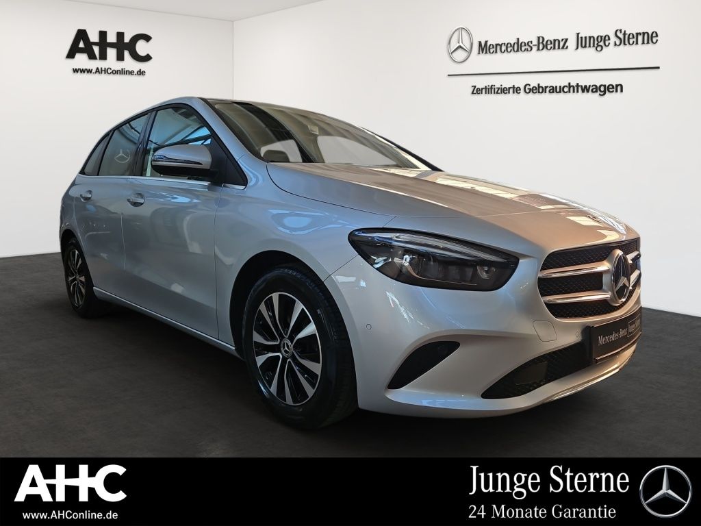 Fahrzeugabbildung Mercedes-Benz B 200 STYLE AHK Navi LED SHZ KAM SpurH ParkAss