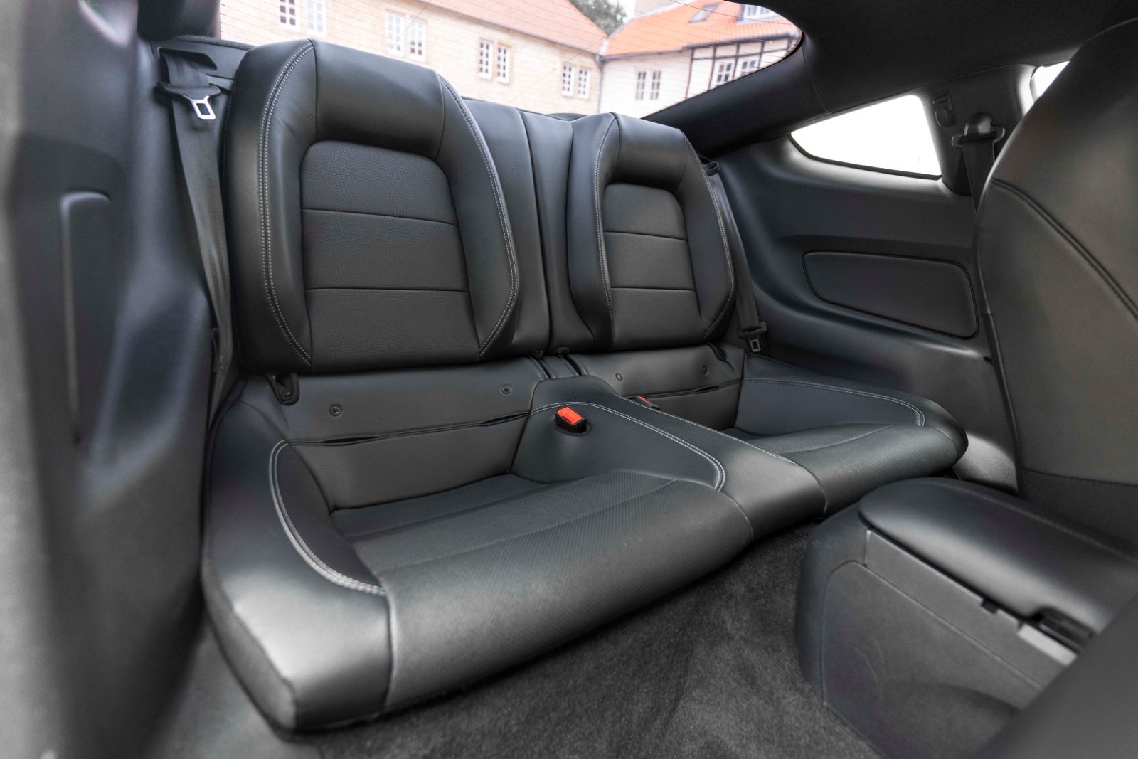 Fahrzeugabbildung Ford Mustang GT 5.0L RECARO TOTW LED KAM NAV