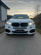 BMW X5 F15 40d , LED,AHK,TÜV neu , Voll Au... - BMW 540 aus 2014