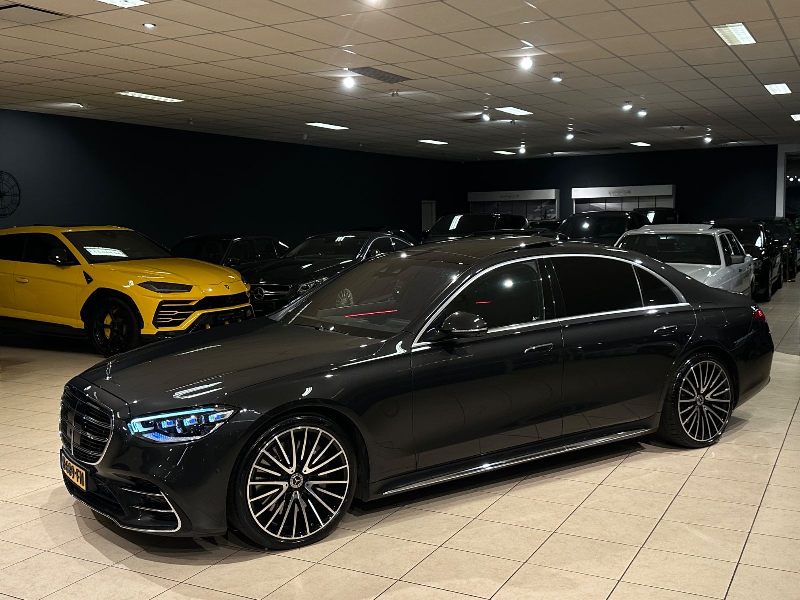 Mercedes-Benz S580 e LANG AMG/4D-BURMESTER/MASSAGE/HUD/1-HAND!