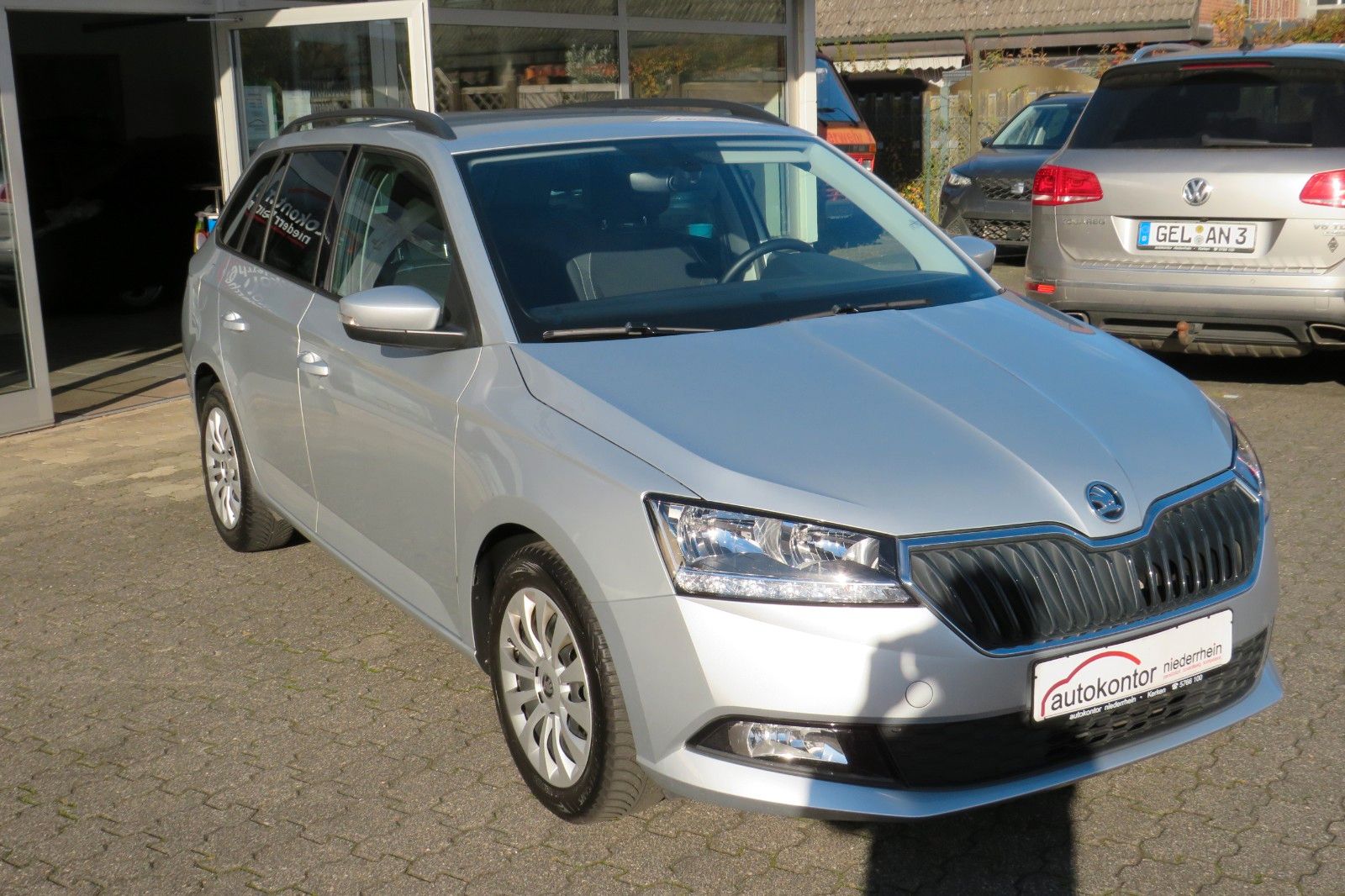 Fahrzeugabbildung SKODA Fabia Combi Ambition GRA SITZH. APP-CONNECT 1.HD