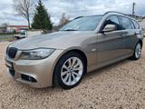 BMW 330 Baureihe 3 Touring 330d xDrive - BMW 330 aus 2009: D