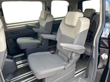 Volkswagen T7 Multivan - 11