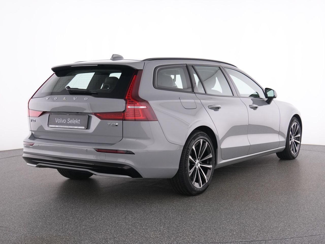 Volvo V60 T8 Recharge Plus Dark+WINTERPAK+MEMORY+LM+ imagem 3