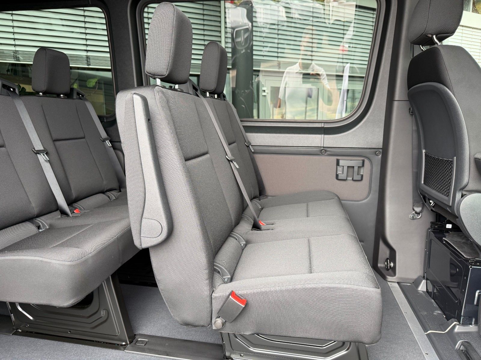 Fahrzeugabbildung Mercedes-Benz Sprinter 317 CDI 9G SELECT Stdh Dachklima LED