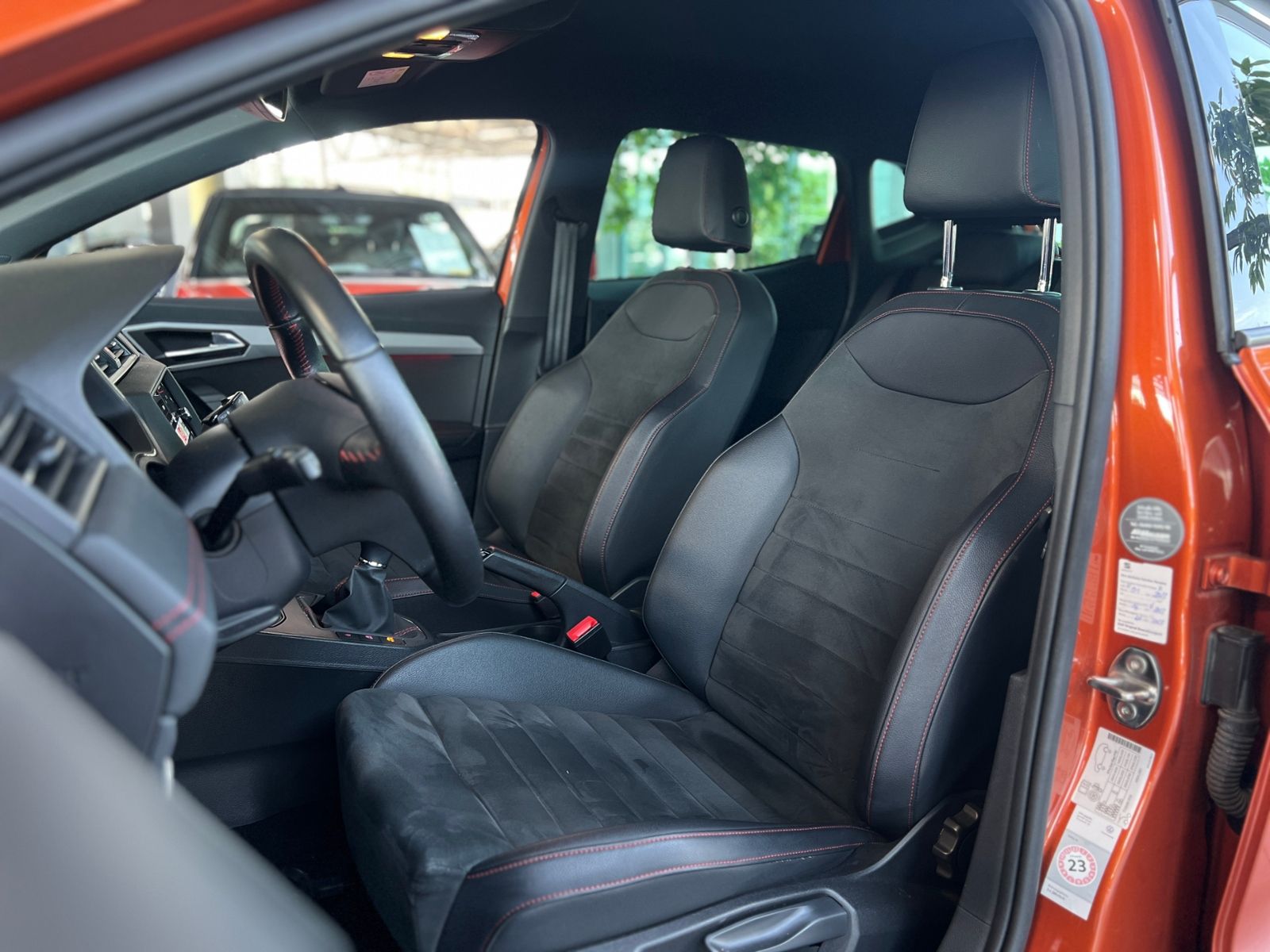 Fahrzeugabbildung SEAT IBIZA 1.0 TSI FR KLIMA LED NAVI ALU