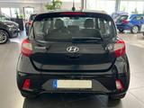 Hyundai i10 1.0 **Navi*Kamera*SHZ*PDC*Temp*Spur** - gebrauchte Hyundai i10 aus dem Jahr 2021